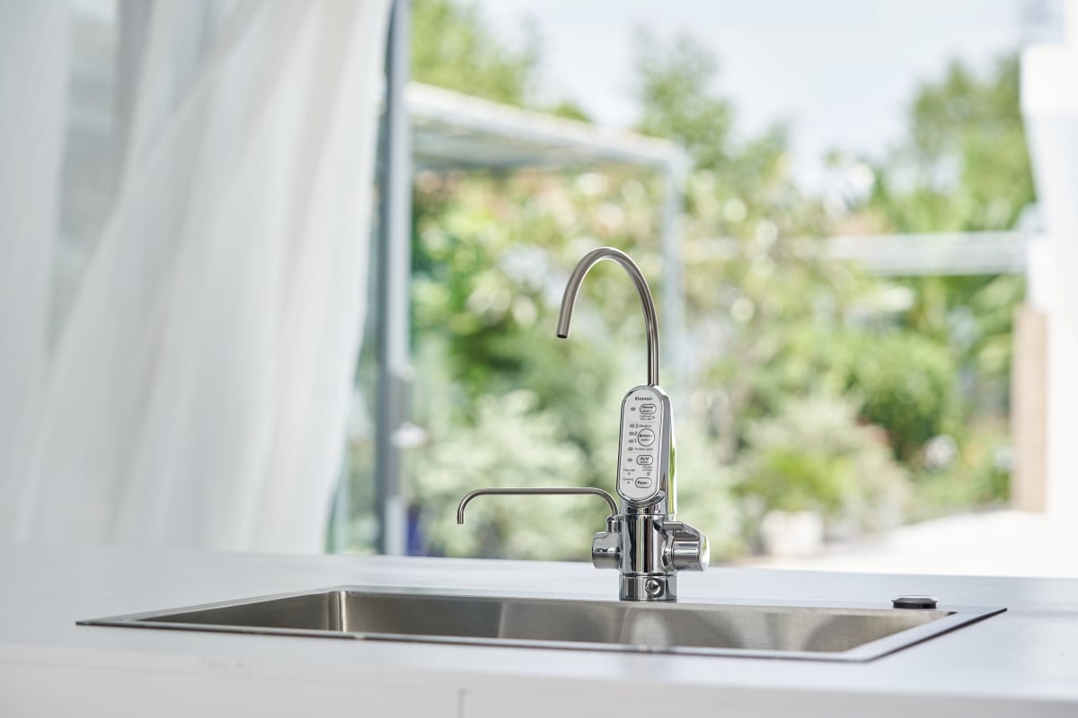 Máy lọc nước Cleansui EU301 thiết kế tuyệt đẹp