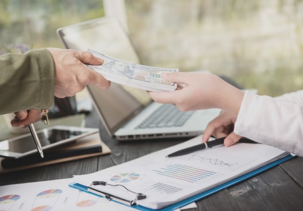 Dự toán chi phí mở tiệm điện thoại