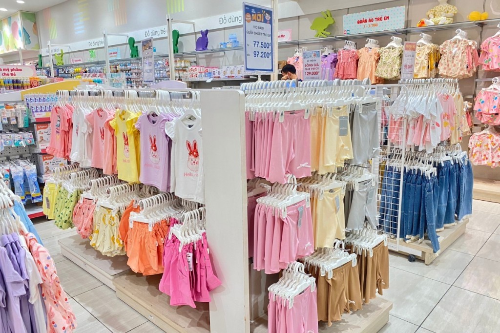 Tiềm năng và rủi ro khi kinh doanh quần áo trẻ em