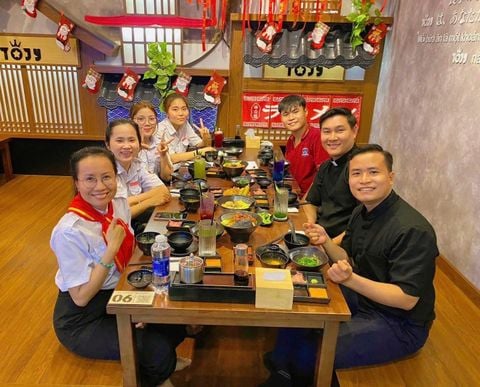 🎄 Đến TOJY, nhận vibe Giáng Sinh sang – chill – xịn 🎄