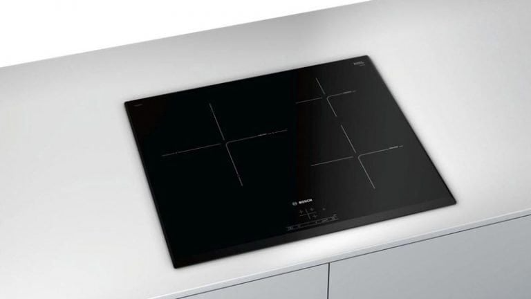 Bosch PUC631BB2E thuộc dòng Serie 4 với 3 vùng nấu