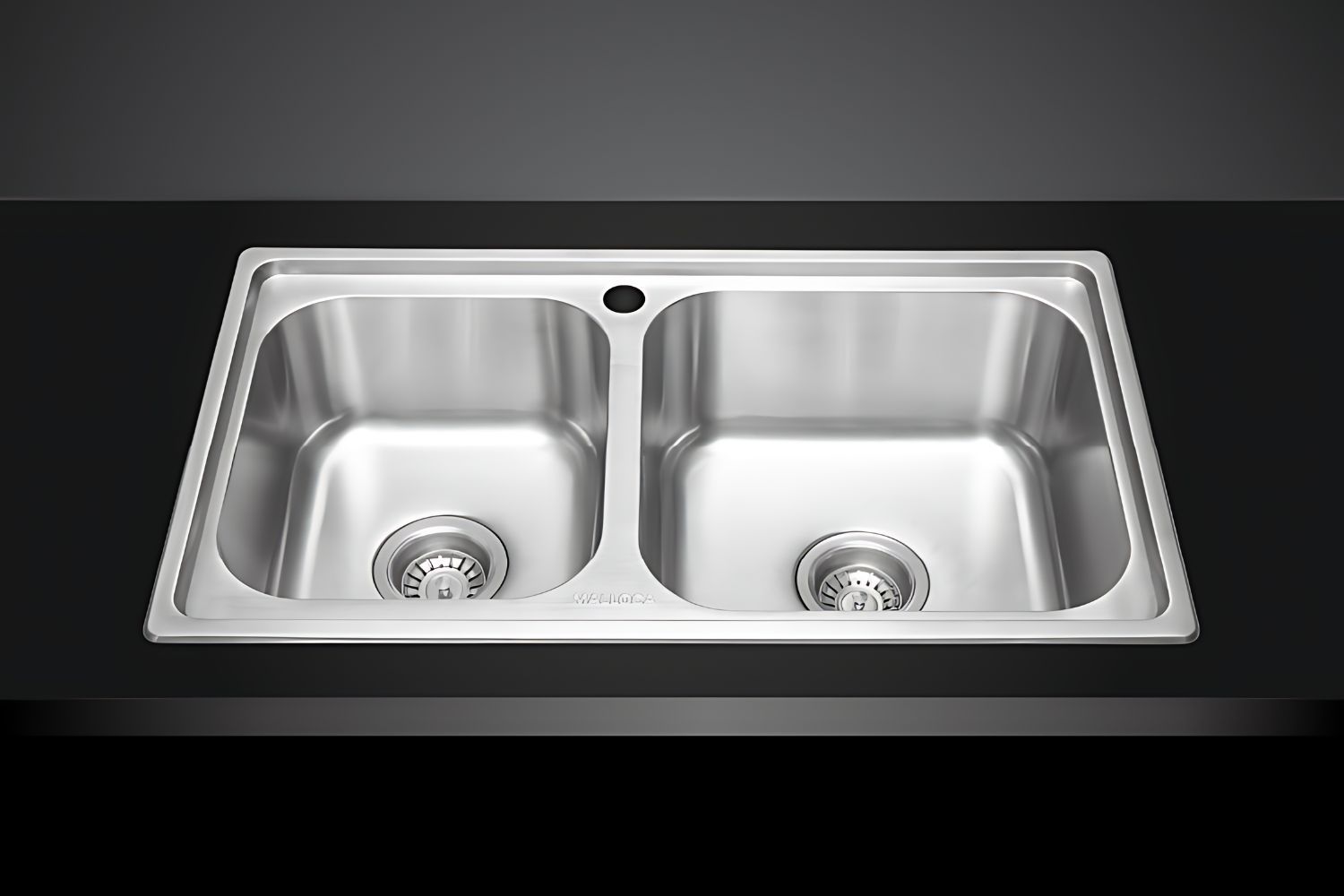 Malloca MS 2076EP thiết kế 2 hố bất đối xứng tiện lợi