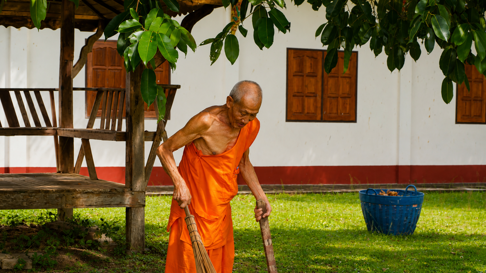 WAT DON SAMRAN THAILAND: A CYCLING JOURNEY INTO LOCAL LIFE