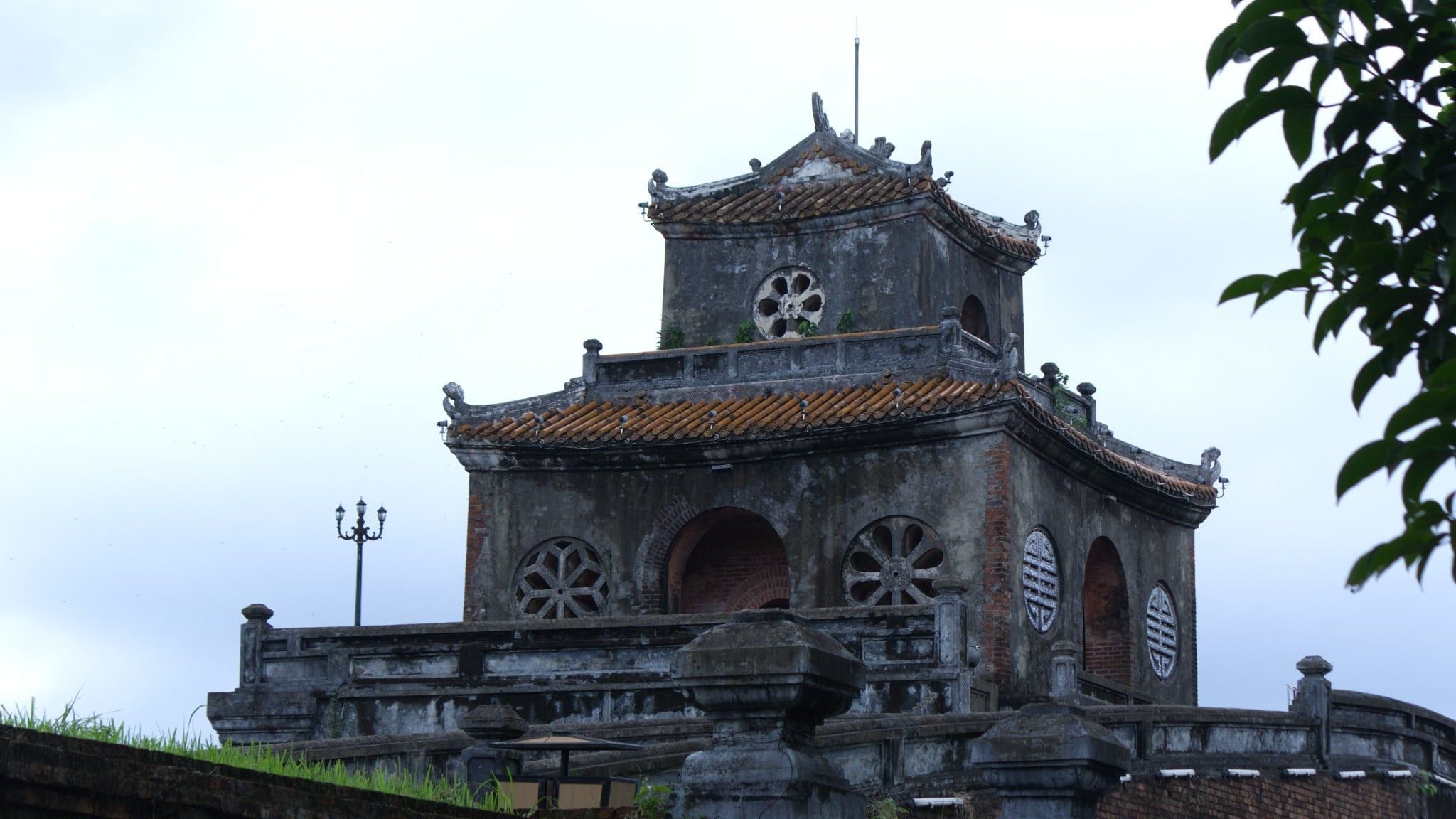 IMPERIAL HUE: A JOURNEY THROUGH VIETNAM'S IMPERIAL PAST