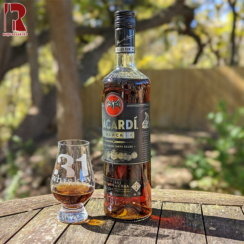 Rượu Bacardi có nhiều phiên bản khác nhau với vị rượu khác nhau, phù hợp cho nhiều khách hàng
