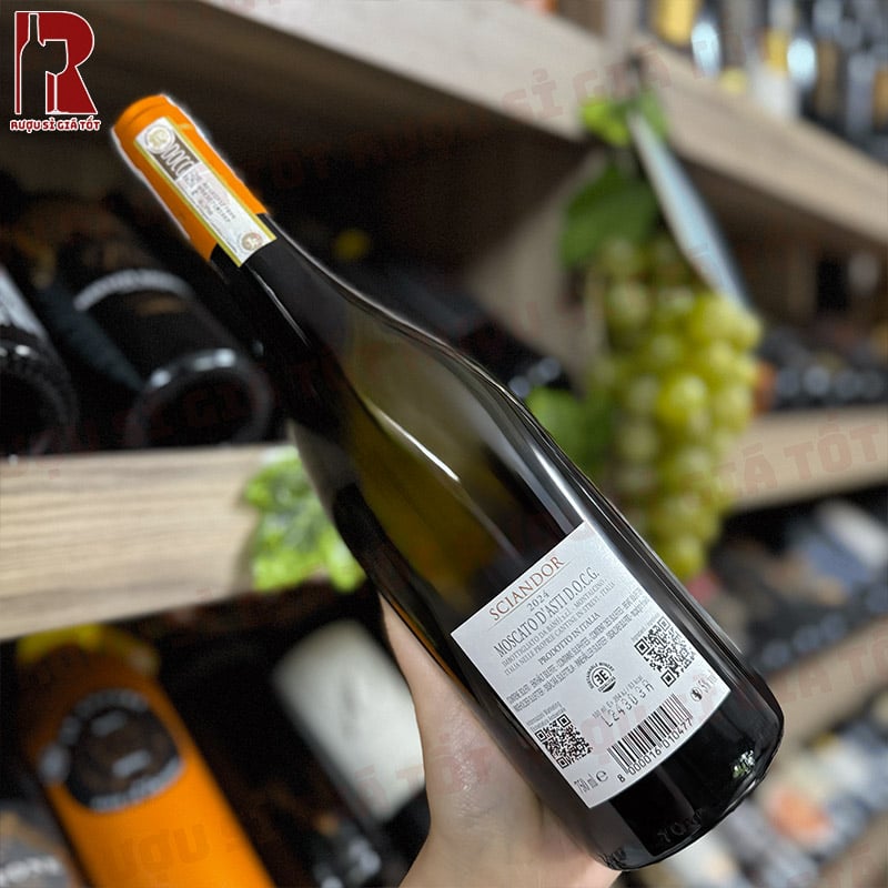 Rượu Vang Ý Ngọt Banfi Sciandor Moscato d'Asti DOCG Muscat dễ uống và thanh khiết