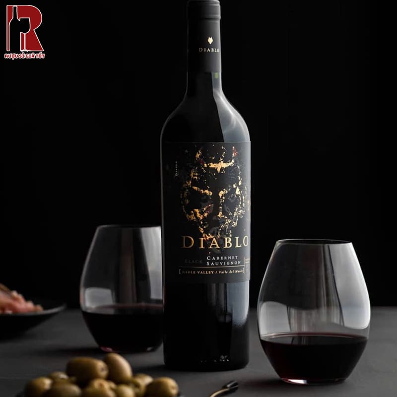 Rượu Vang Chile Đỏ Concha Y Toro Diablo Black Cabernet Sauvignon