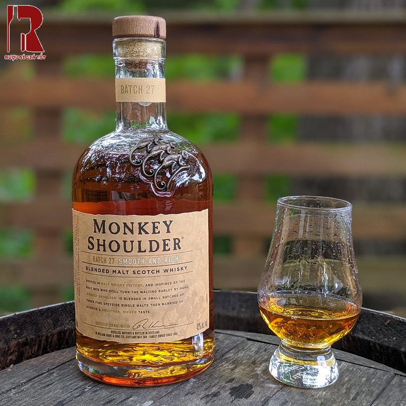 Blended Whisky vừa có hương thơm mạnh mẽ vừa có vị rượu ấn tượng