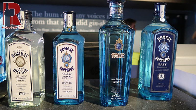 Bombay Sapphire phù hợp để dùng trực tiếp hoặc có thể dùng để pha chế cocktails