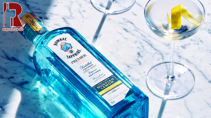Bombay Sapphire Martini