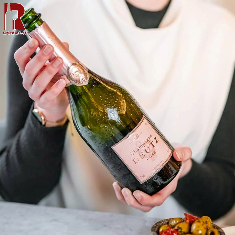 Giá Champagne Deutz Brut Vintage Tốt Nhất