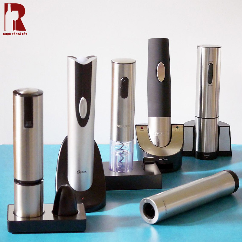 Phụ kiện mở rượu vang có nhiều phân loại khác nhau với mẫu mã sang trọng