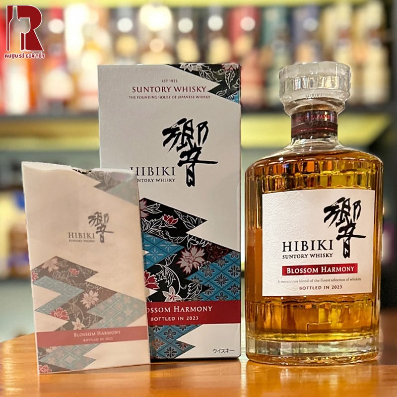 Rượu Hibiki Blossom Harmony nhập khẩu chính hãng
