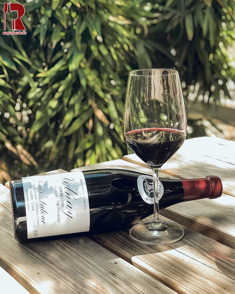 Giá Louis Latour Volnay Bao Nhiêu?