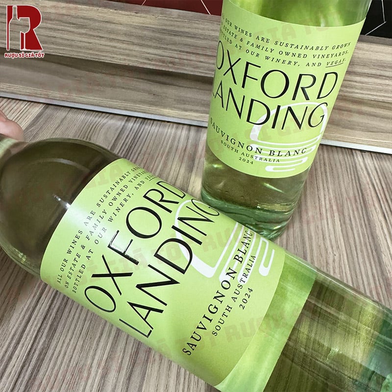 Rượu vang Úc trắng Oxford Landing ngon nhất khi sử dụng lạnh