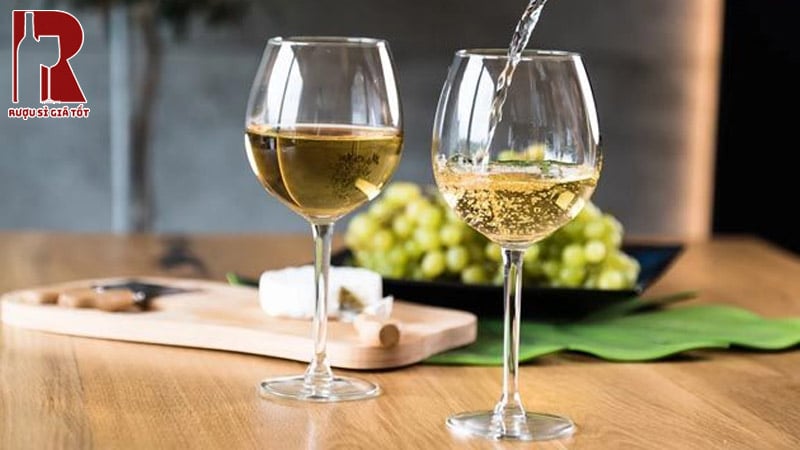 Rượu Vang Trắng Chính Hãng