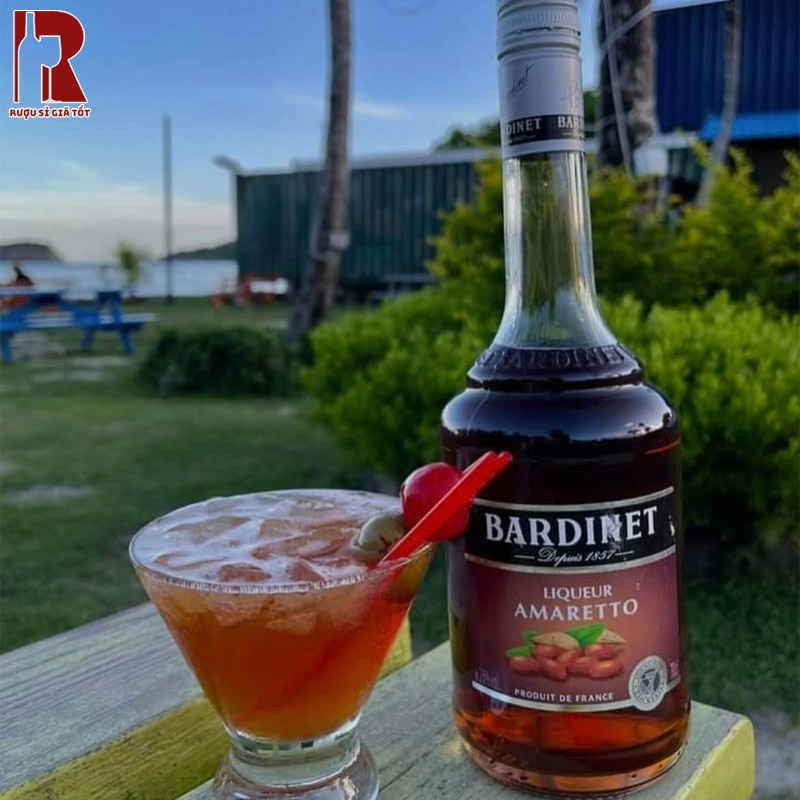 Pha Chế Cocktail Với Rượu Bardinet Amaretto