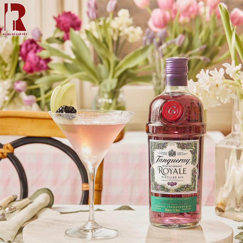 Mua Rượu Gin Anh Tanqueray Blackcurrant Royale