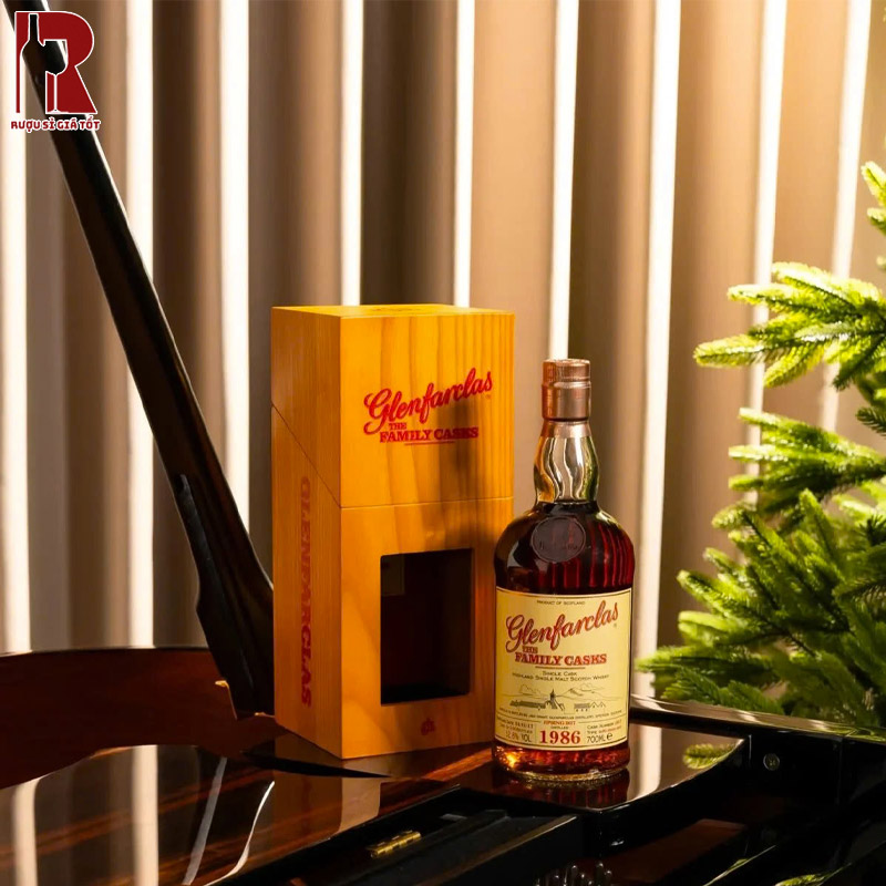 Rượu Glenfarclas 28 Năm Family Casks Giá Mới Nhất