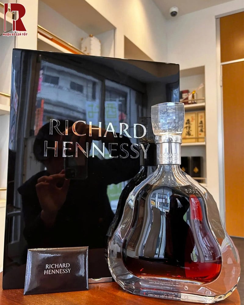Rượu Hennessy Richard Chính Hãng Tại Việt Nam