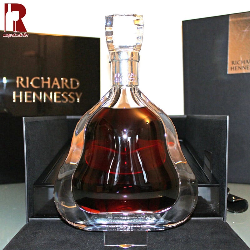 Mua Rượu Hennessy Richard Nhập Khẩu