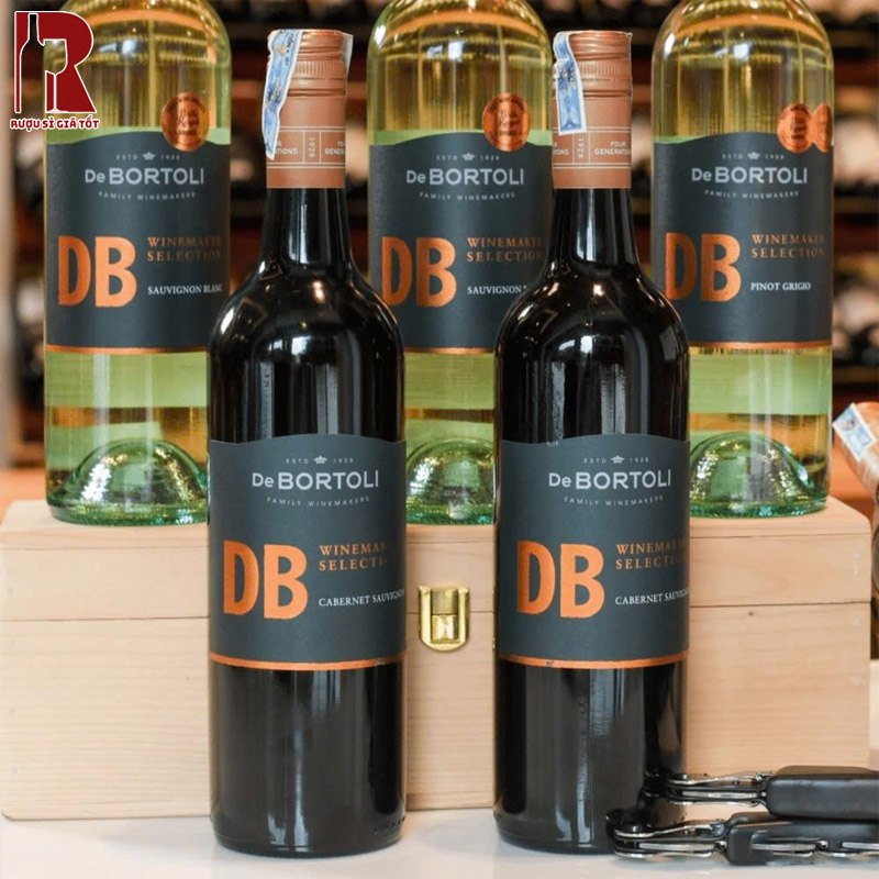 Mua Rượu Vang Úc Đỏ De Bortoli DB Winemaker Selection Cao Cấp