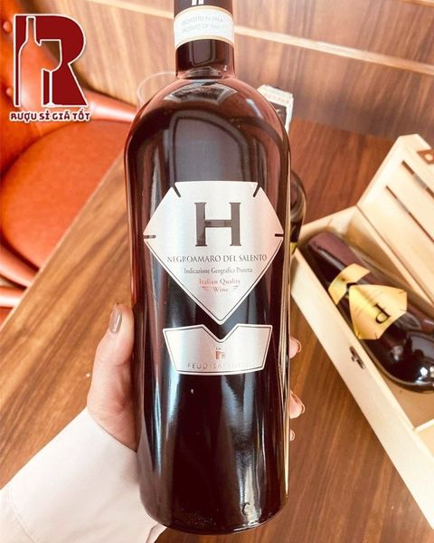 Cách Thưởng Thức Rượu Vang H Silver Negroamaro Salento