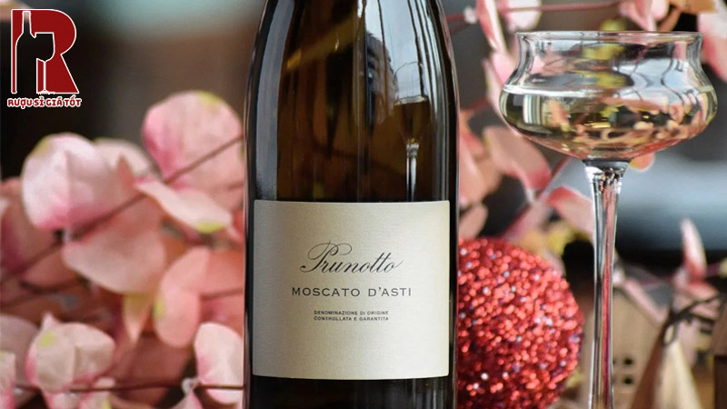 Rượu Vang Ý Ngọt Prunotto Moscato DOCG Giá Tham Khảo Hiện Nay