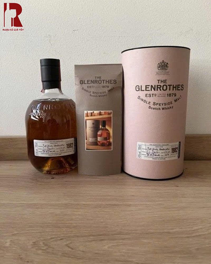 Giá Rượu Whisky Glenrothes 15 Năm 1982 Cao Không?