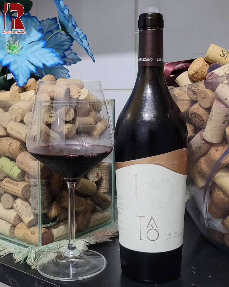 Thưởng Thức Rượu Talò Primitivo Di Manduria