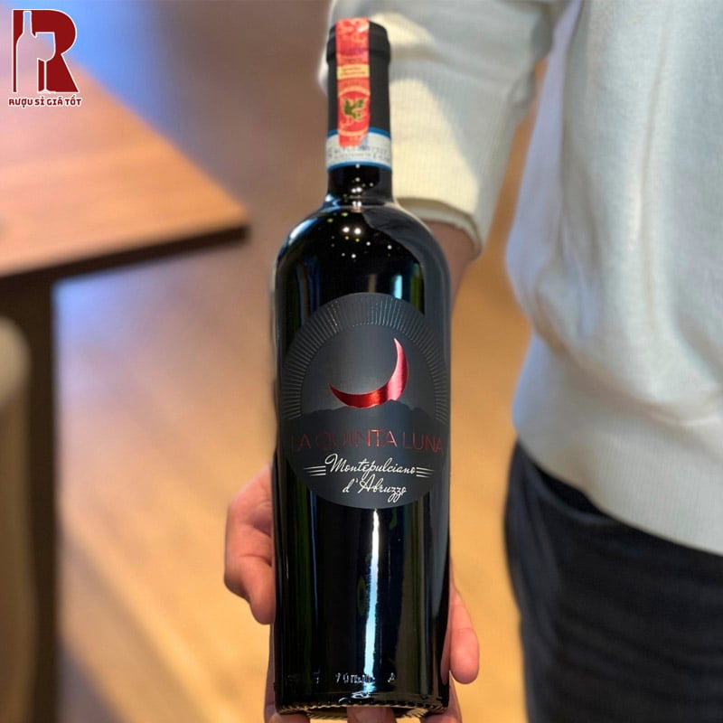 Thương Hiệu La Quinta Luna