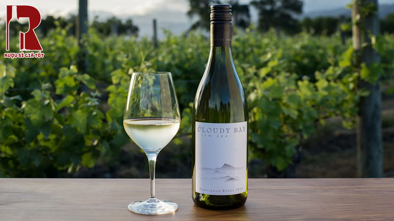 Vang Trắng Cloudy Bay Sauvignon Blanc