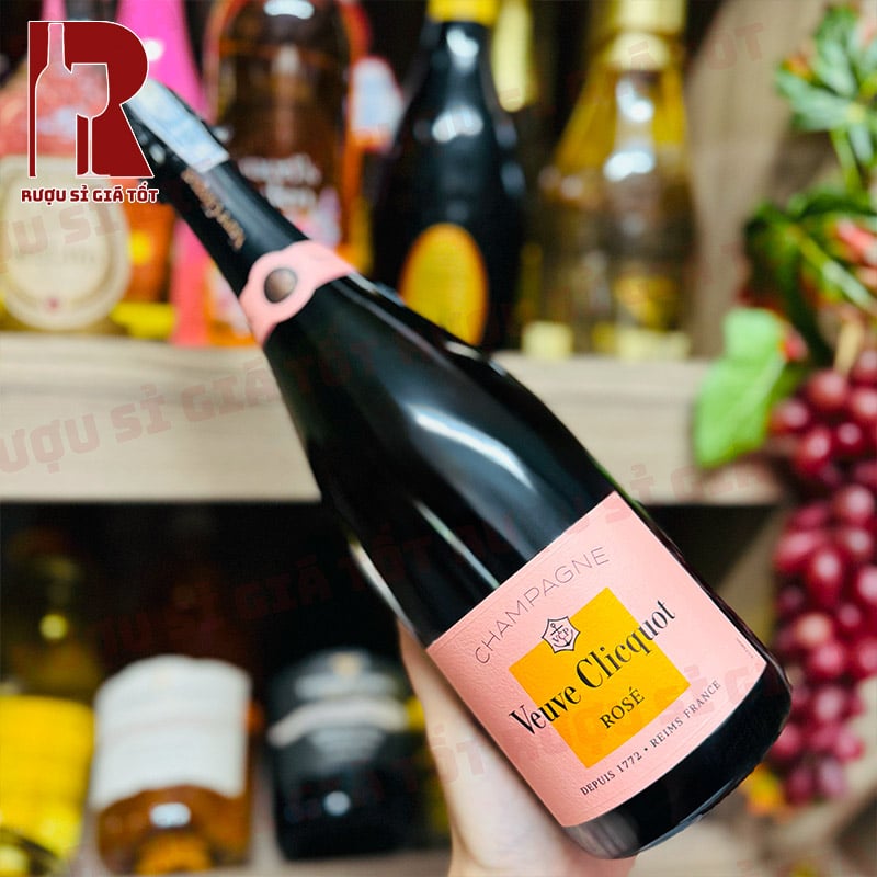 Mua rượu Veuve Clicquot Rose giá rẻ chính hãng