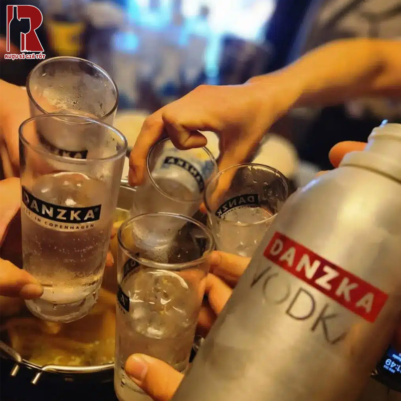 Vodka Đan Mạch Chính Hãng