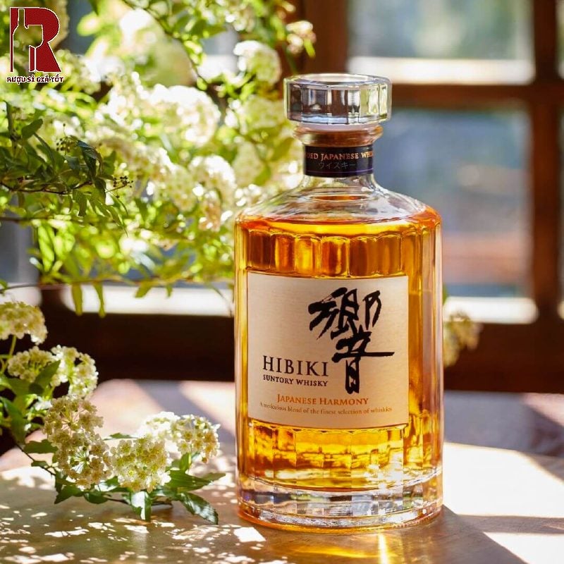 Rượu whisky Nhật mang theo hơi thở truyền thống và đậm chất văn hóa Nhật Bản