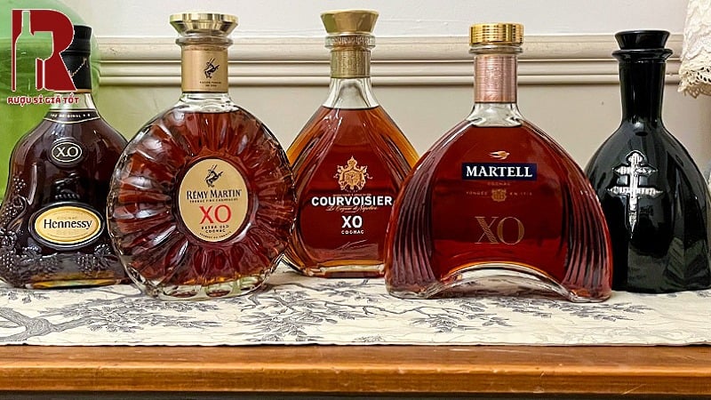 Rượu Cognac XO cao cấp và sang trọng, phù hợp cho làm quà tặng hoặc dùng nhâm nhi trong các buổi tiệc