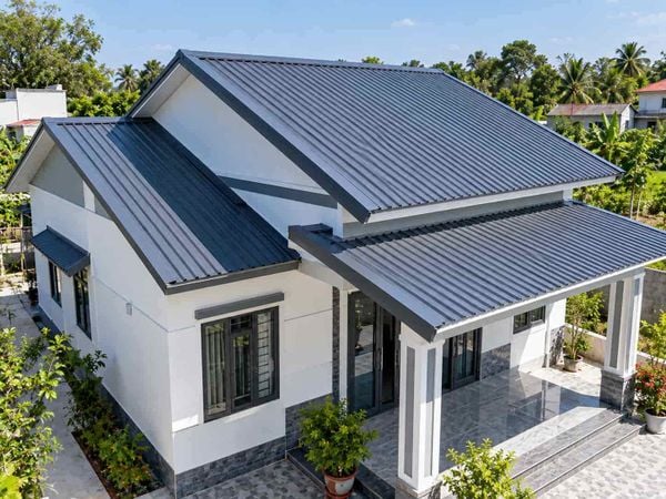 Độ dốc mái tôn nhà cấp 4