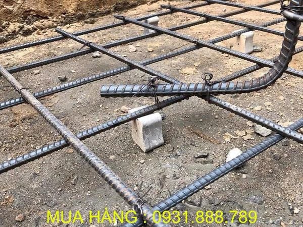 Con kê bê tông đa năng DN4 cạnh 45-55-60 mm. Liên hệ mua hàng giá kho : 0931.888.789