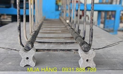 Con kê bê tông đa năng DN4 cạnh 45-55-60 mm. Liên hệ mua hàng giá kho : 0931.888.789