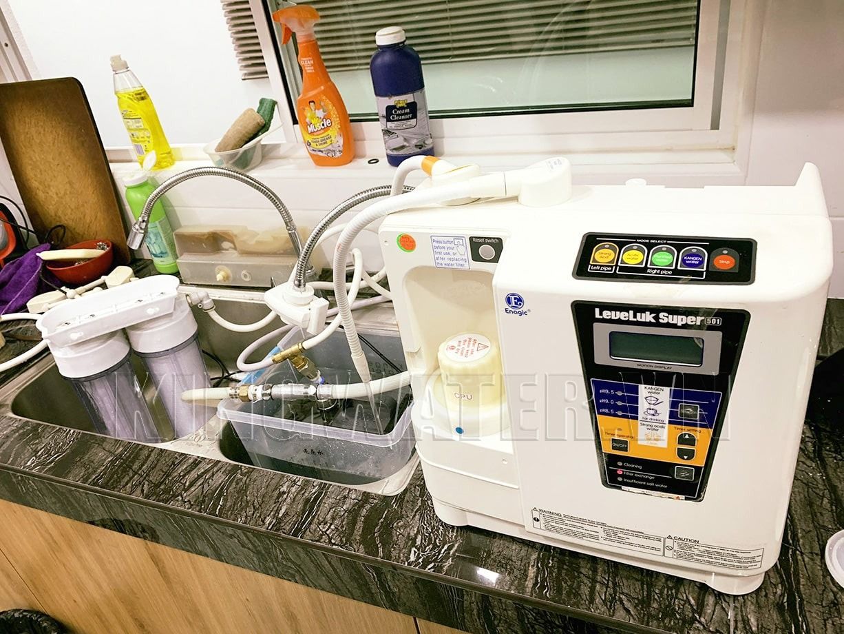 Khi sử dụng máy Kangen Super 501 nên tránh va chạm mạnh