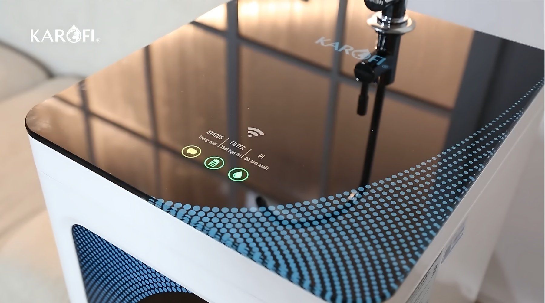 Chức năng hiển thị tình trạng hoạt động trên Karofi KAQ-O07