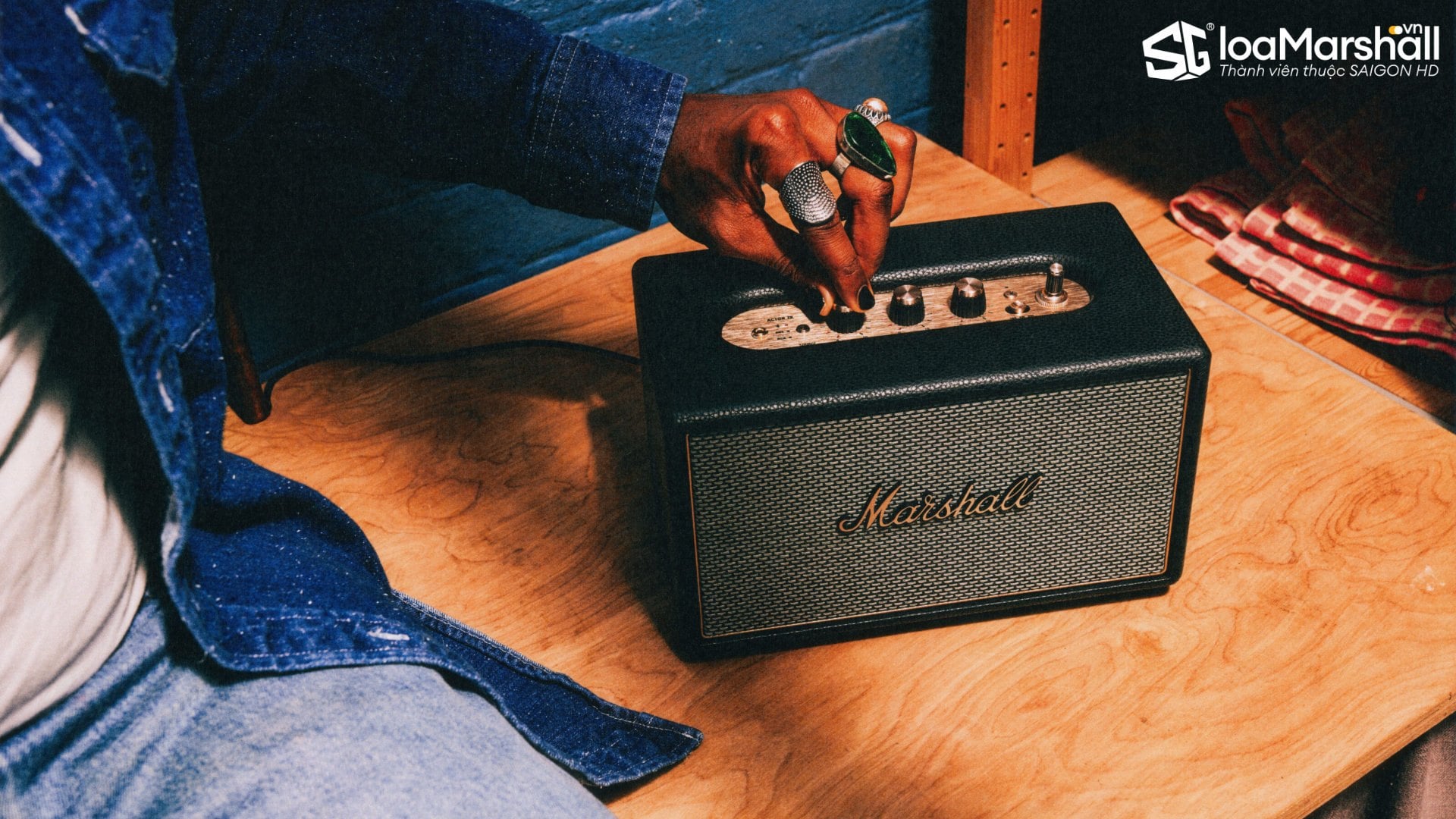Loa Bluetooth để bàn Marshall Acton 4 chính hãng mới nhất