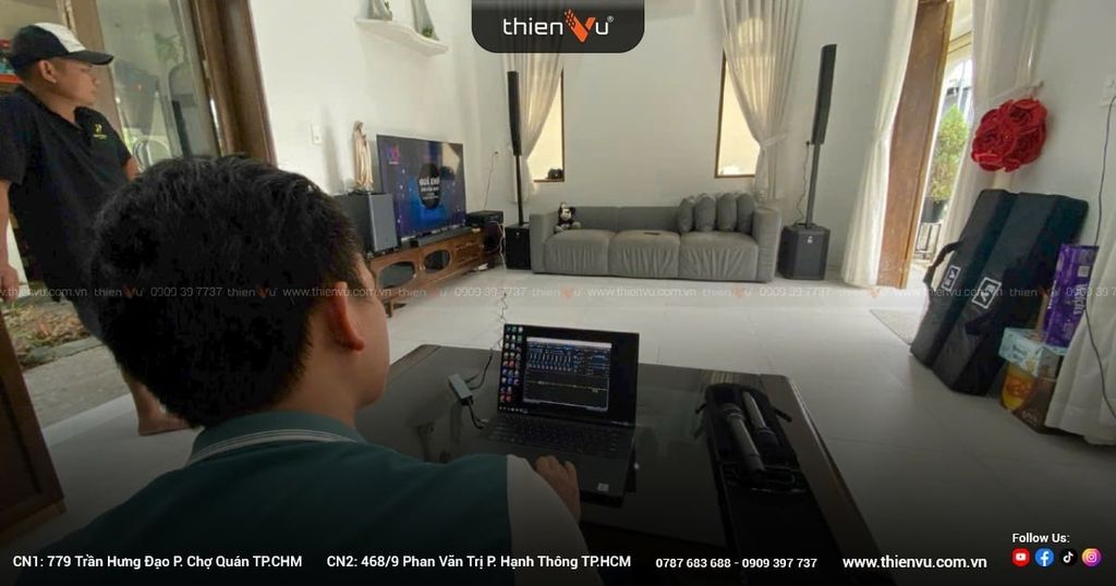 thi-cong-lap-dat-dan-loa-karaoke-electrovoice-evolve-50-tri-gia-100-trieu