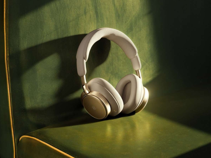 tai-nghe-khong-day-beoplay-h100-bang-&-olufsen-nho-gon