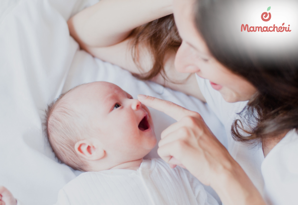 Âm thanh trẻ sơ sinh phát ra là dấu hiệu con đang báo nhu cầu.