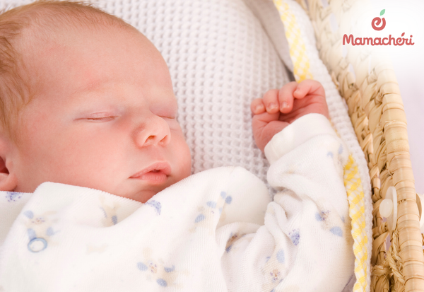 Một số phong tục truyền thống khi đón trẻ sơ sinh về nhà của người Việt