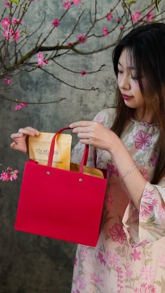 7 Gợi Ý Quà Tặng Trà Cao Cấp Cho Sếp Ý Nghĩa Và Đúng Gu