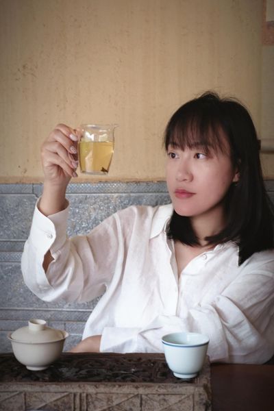 phụ nữ mang thai uống trà gì