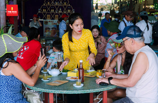 Tại The Rice Travel Group, chúng tôi đặt chất lượng trải nghiệm của khách hàng lên hàng đầu, tập trung mang đến những hành trình chỉn chu, ý nghĩa thay vì chạy theo số lượng
