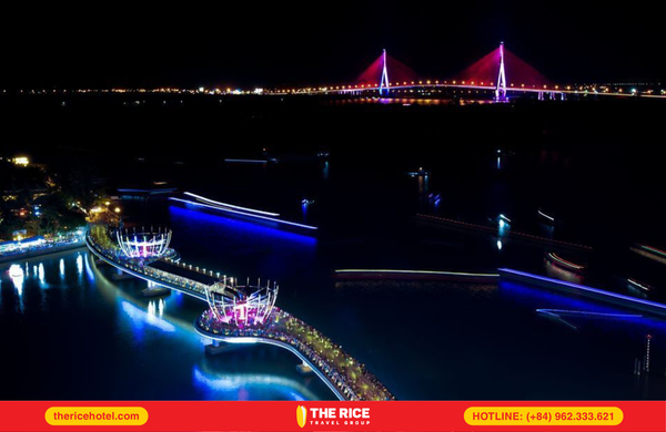 Ninh Kieu Wharf